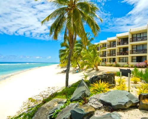 A Winter Escape to the Cook Islands Edgewater beach