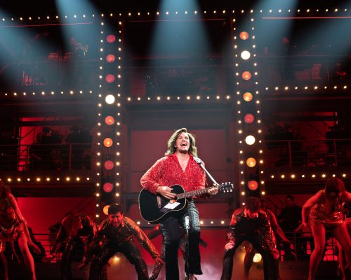 Neil Diamond A Beautiful Noise stage