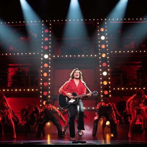 Neil Diamond A Beautiful Noise stage